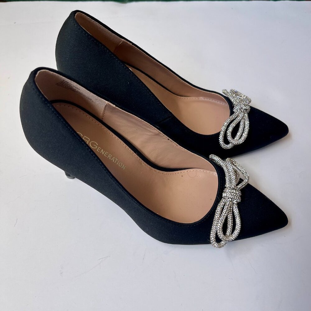 BCBGeneration Anna Pump Black Heels Bow Tie Size 6.5 - Picture 2 of 7